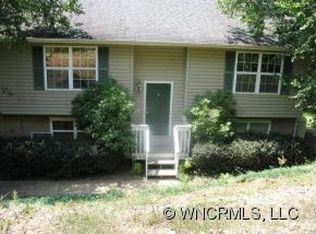 18 Northstar Trl, Weaverville, NC 28787