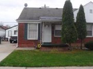 18726 Moross Rd, Grosse Pointe, MI 48224