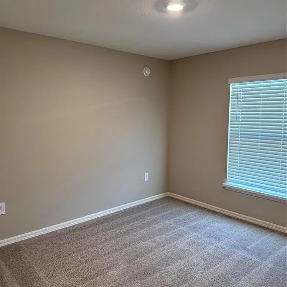 3902 Wrenwood Dr — Photo 36