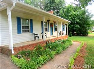 4106 Wrentree Dr, Dallas, NC 28034