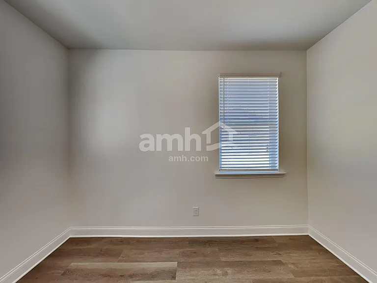 146 Sapling Way — Photo 6