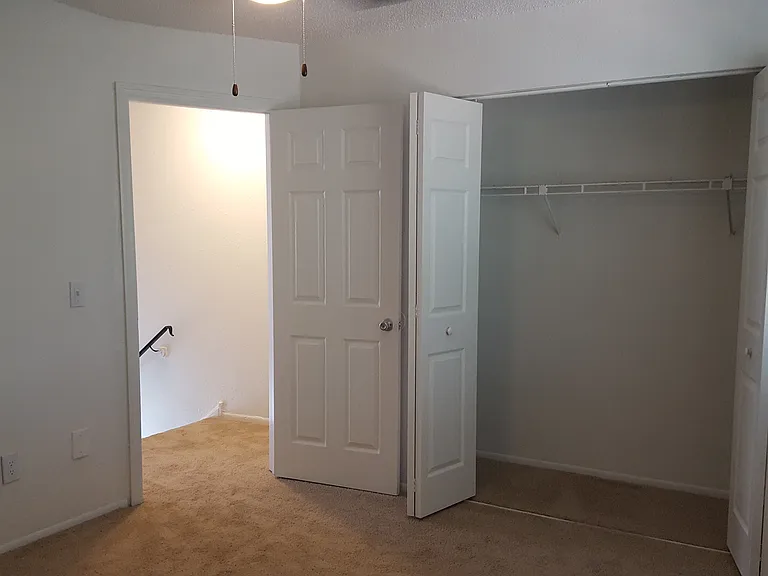 Oak Ridge Apartments — Photo 36
