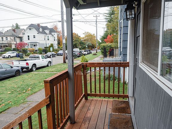 5th image of 1116 N 4th St APT A