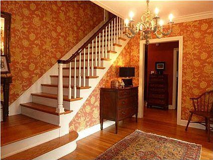 3rd image of 3109 E Blackford Ave