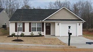 5th image of 195 Stockbridge Dr