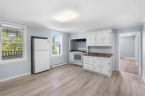 147-149 Hudson St #3 — Photo 2