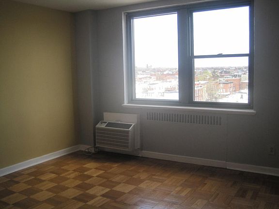 5th image of 2601 Pennsylvania Ave APT 714