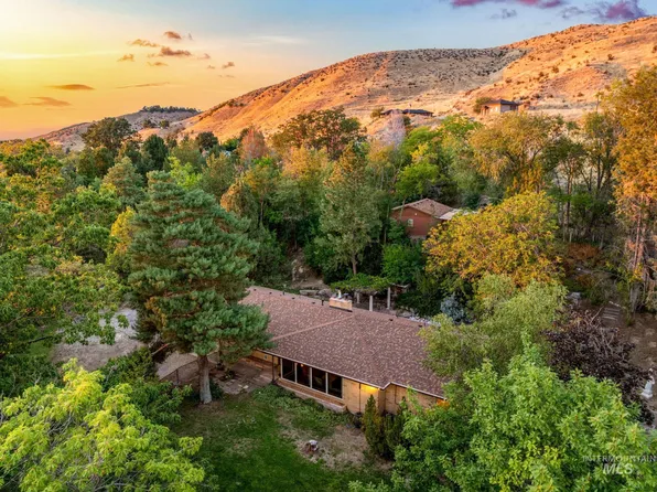 5120 W Outlook Ave, Boise, ID 83703