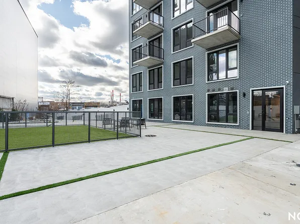 31-61 Vernon Boulevard image 22 of 72