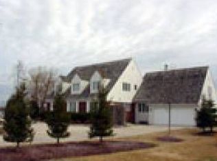 1564 Tacoma Beach Rd, Sturgeon Bay, WI 54235