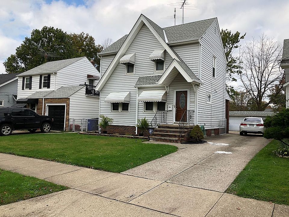 1st image of 5904 Northcliff Ave