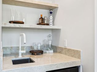 4540 Charmion Ln, Encino, CA 91316