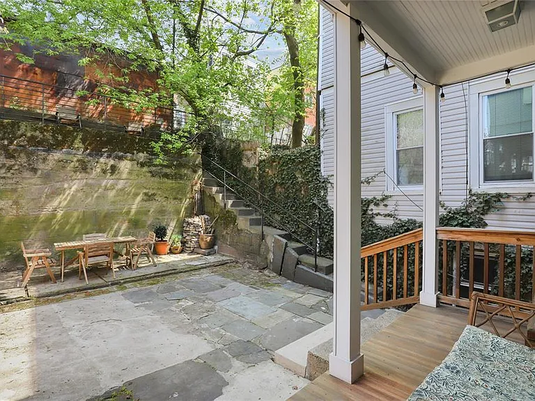 20 Ridge St #1 — Photo 11