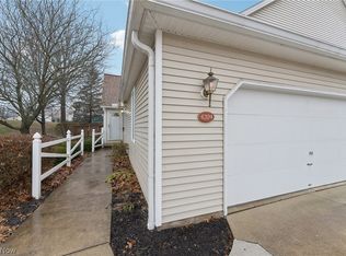 4204 Castle Rdg, Akron, OH 44321