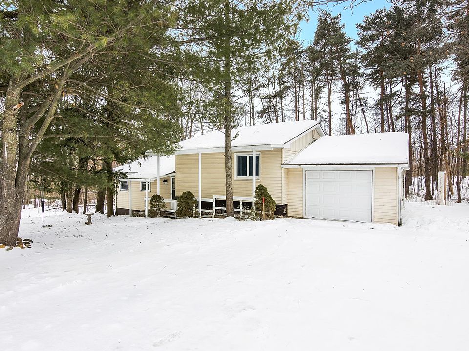 1st image of 1115 S Carriage Hill Dr