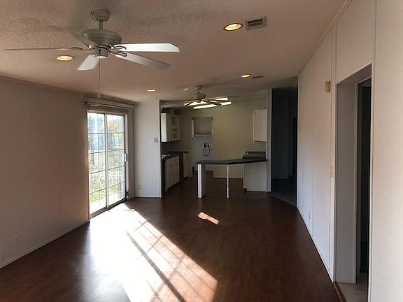 4th image of 7705 SE 57th Dr