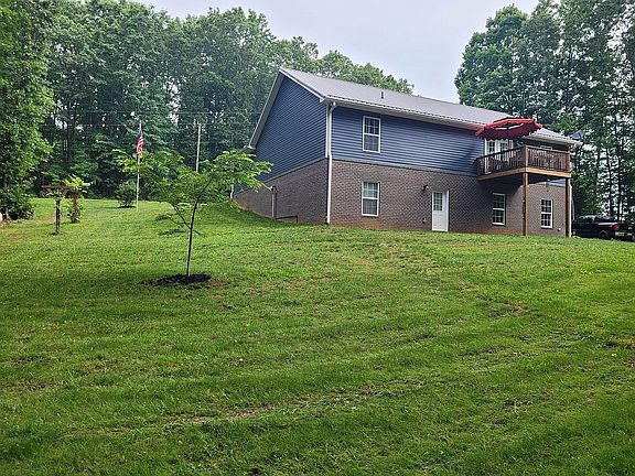 4th image of 193 Willow Creek Dr