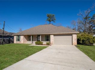 1837 Destin St, Mandeville, LA 70448