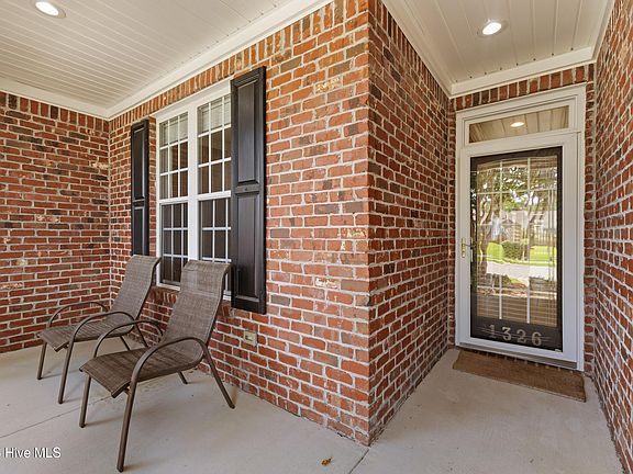 4th image of 1326 Arbor Ridge Way