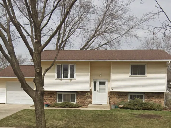 1811 43rd St NW, Rochester, MN 55901