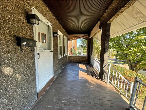 2nd image of 929 Athalia Ave