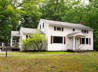 82 Pine Valley Dr, Dracut, MA 01826
