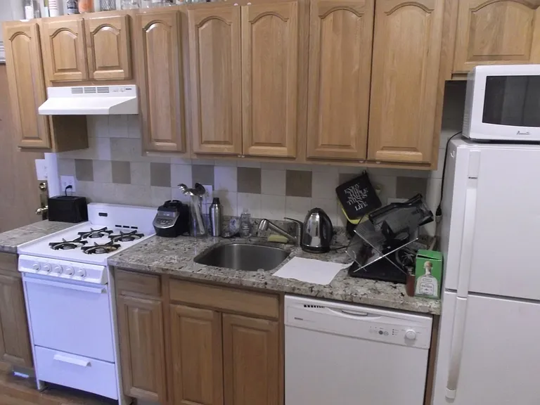 165 Hemenway St #19 — Photo 13