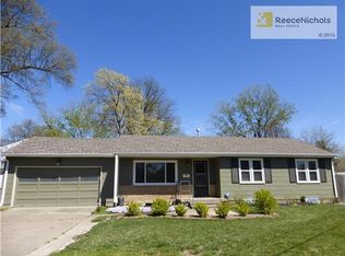 7647 Hemlock St, Overland Park, KS 66204