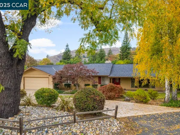 43 La Serena Ct, Alamo, CA 94507