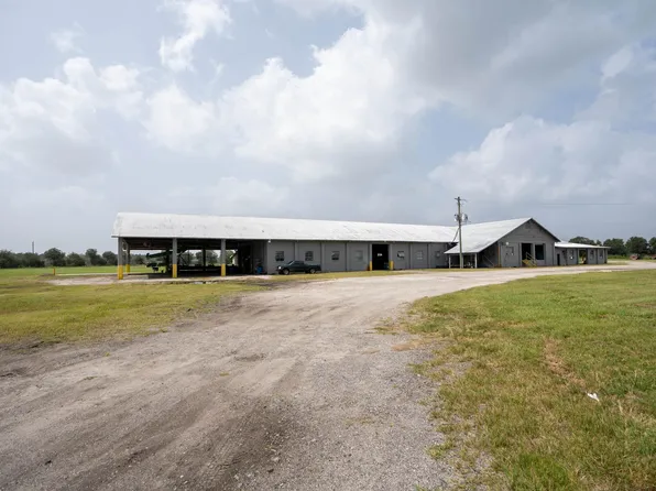 1105 County Road 13a S, Elkton, FL 32033