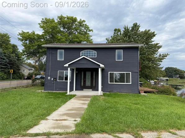 3545 Union Lake Rd, Commerce Township, MI 48382