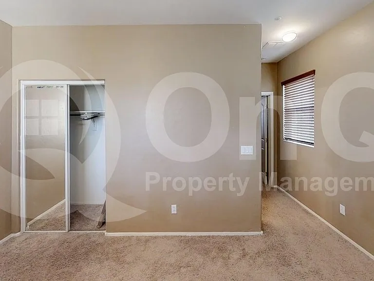 165 W Tremaine Ct — Photo 6