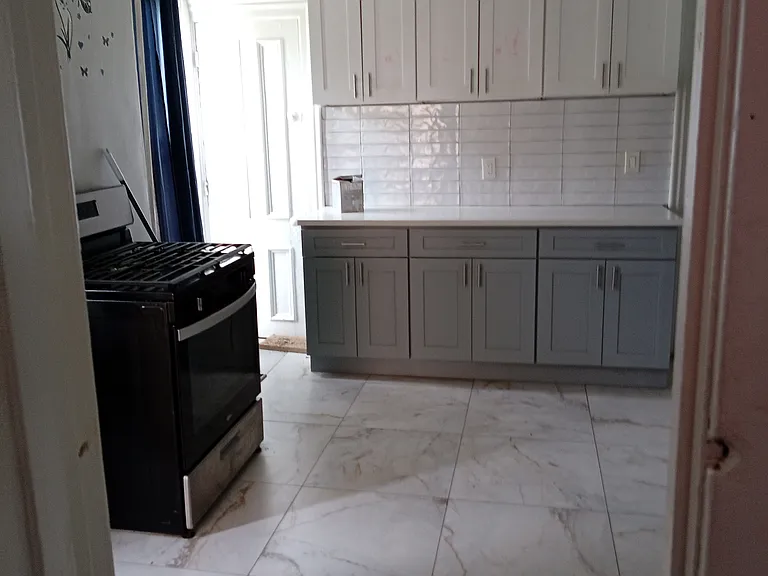 143 President St #2 — Photo 9
