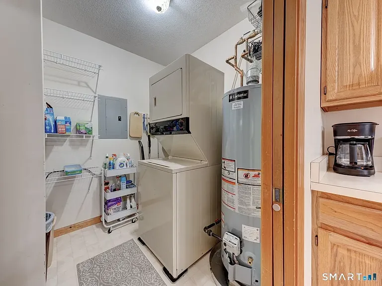 33 Langdon Ct #D104 — Photo 13