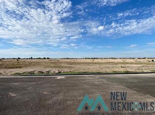 5110 N Camelot Dr, Hobbs, NM 88242