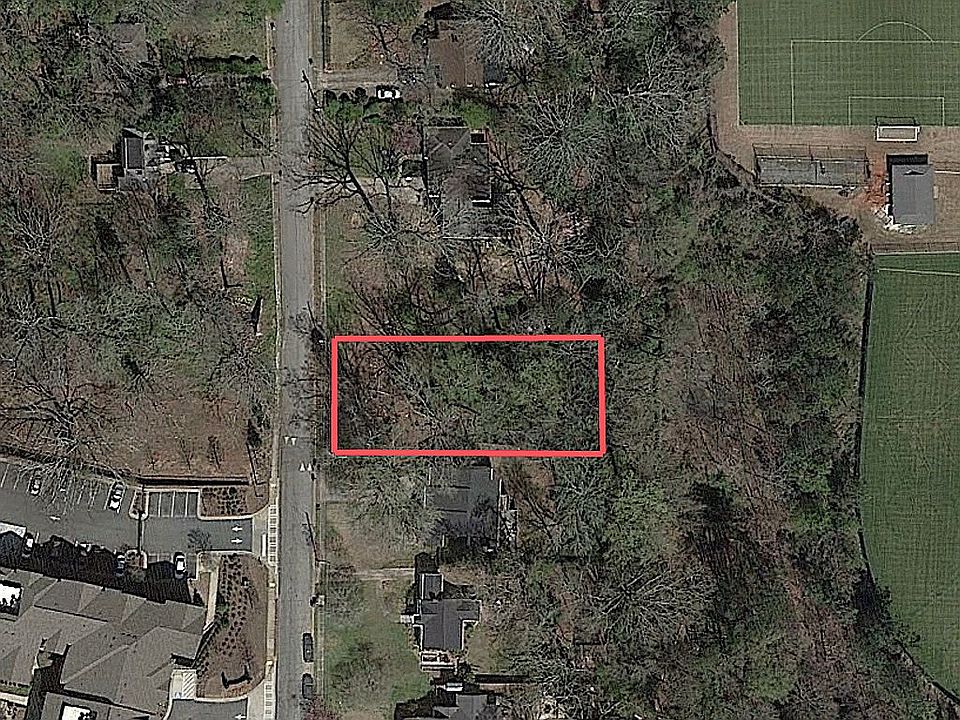 2nd image of 1220 Forrest Blvd