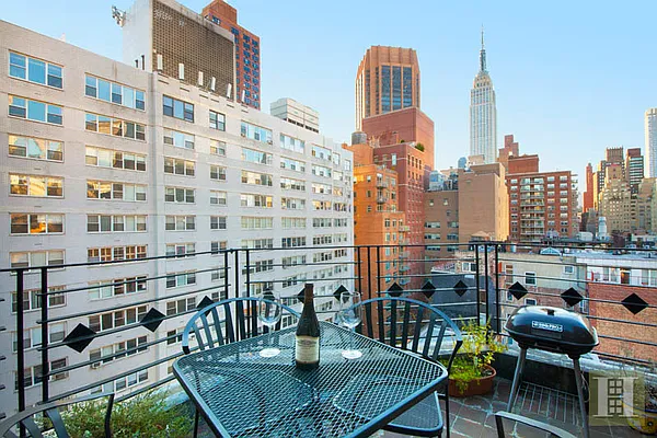 Sold by Halstead Real Estate | media 26