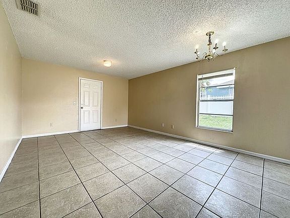 3rd image of 606 Claude Holmes Sr Ave