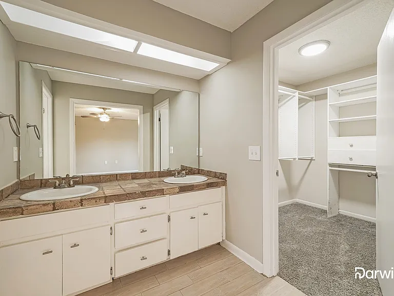 1018 Timbergreen Dr — Photo 10