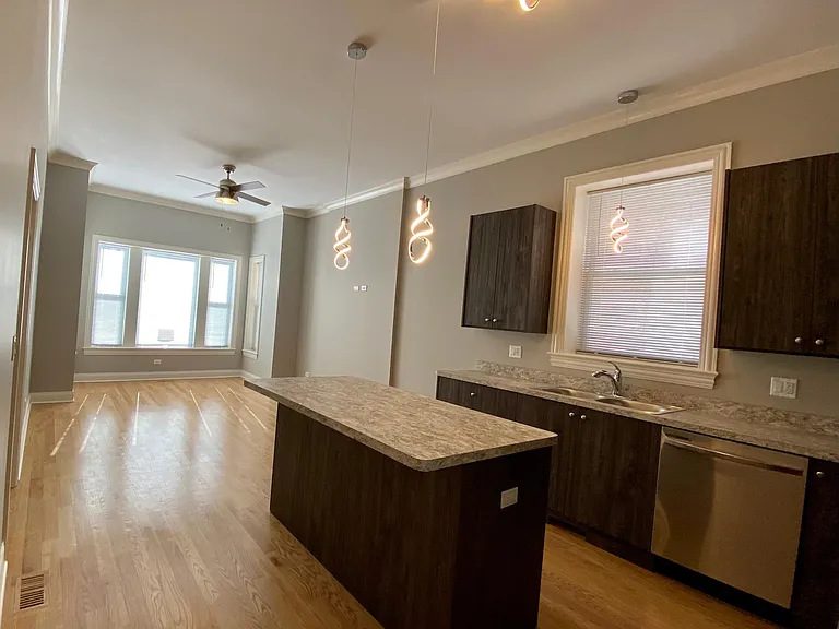 2308 W Taylor St #1 — Photo 1