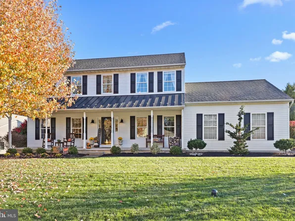 123 Kings Ct, Chalfont, PA 18914