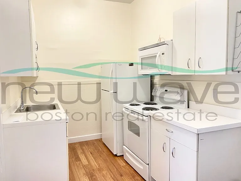 504 Beacon St #25 — Photo 7