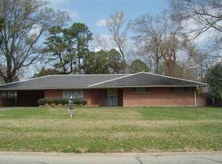 5667 Asphodel Dr, Baton Rouge, LA 70806