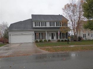 245 Isleview Dr, Oswego, IL
