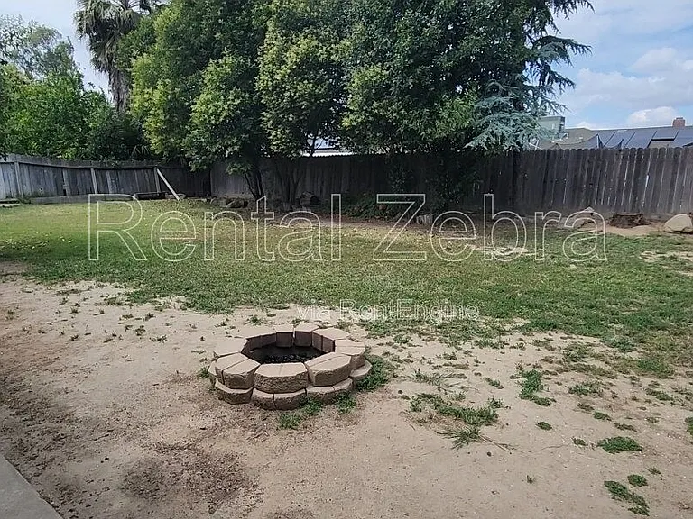 543 Kathryn Ct — Photo 19
