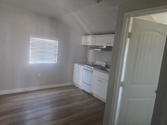 3rd image of 16344 Orange Way #1