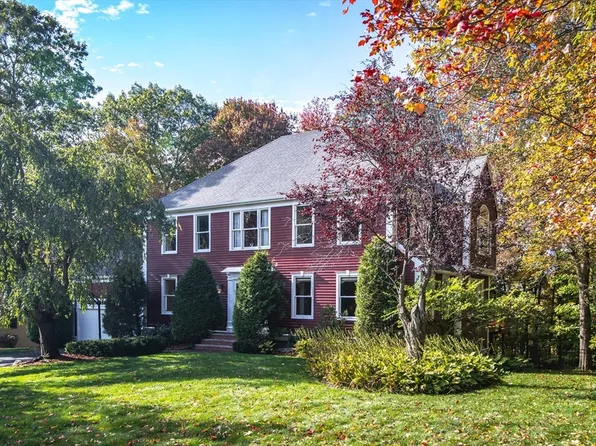 8 Samuel Harrington Rd, Westborough, MA 01581