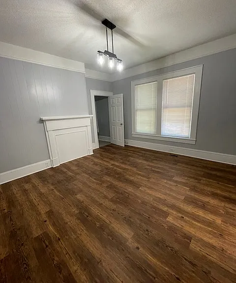 421 E Morehead St — Photo 13