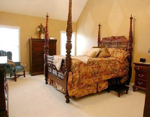 5th image of 1297 Highfield Dr