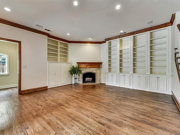 5th image of 6530 Glendora Ave